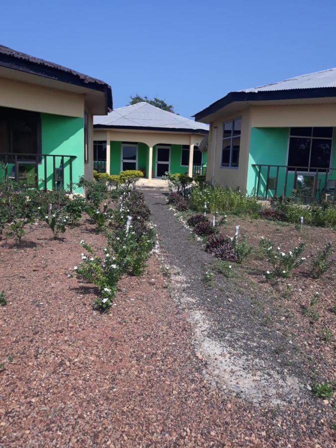 Abuesi Beach Resort Sekondi-Takoradi Eksteriør billede