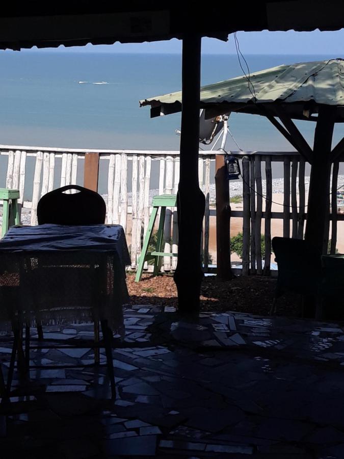 Abuesi Beach Resort Sekondi-Takoradi Eksteriør billede