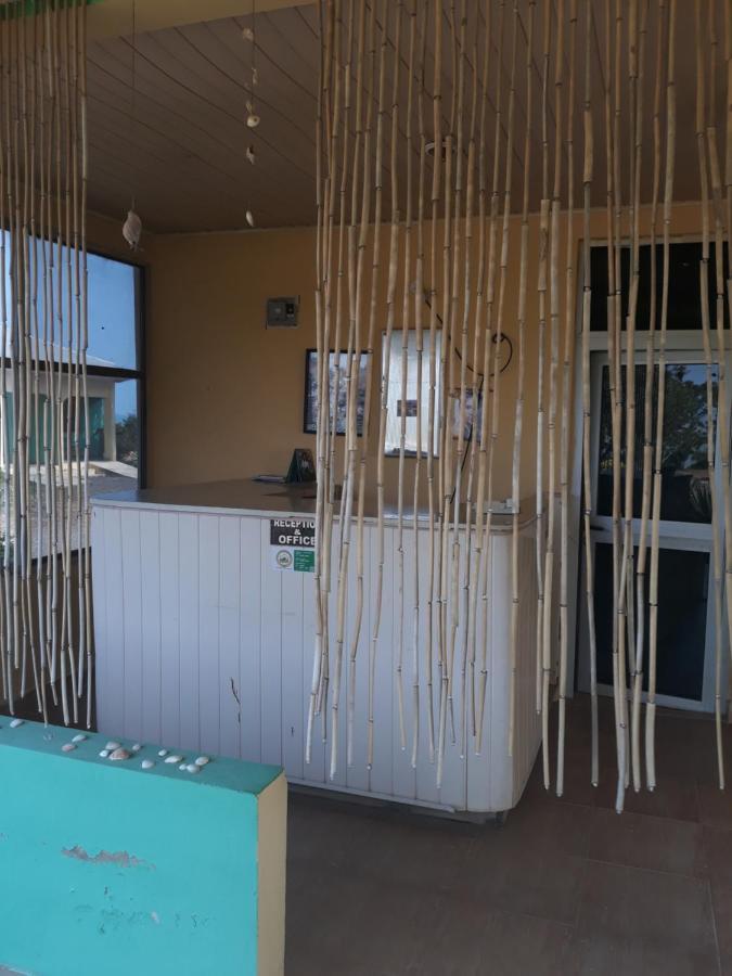 Abuesi Beach Resort Sekondi-Takoradi Eksteriør billede